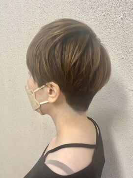 アッシュ 西荻窪店(Ash) かっこよくなりすぎない刈り上げスタイル