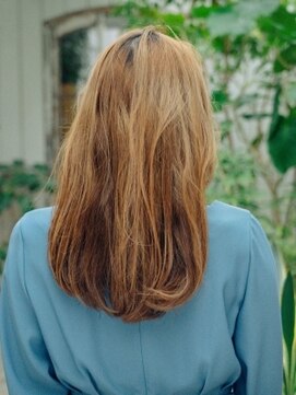 ヘアアンドリラクゼーション シャッセ(Hair&Relaxation SASE) レイヤーロングスタイル