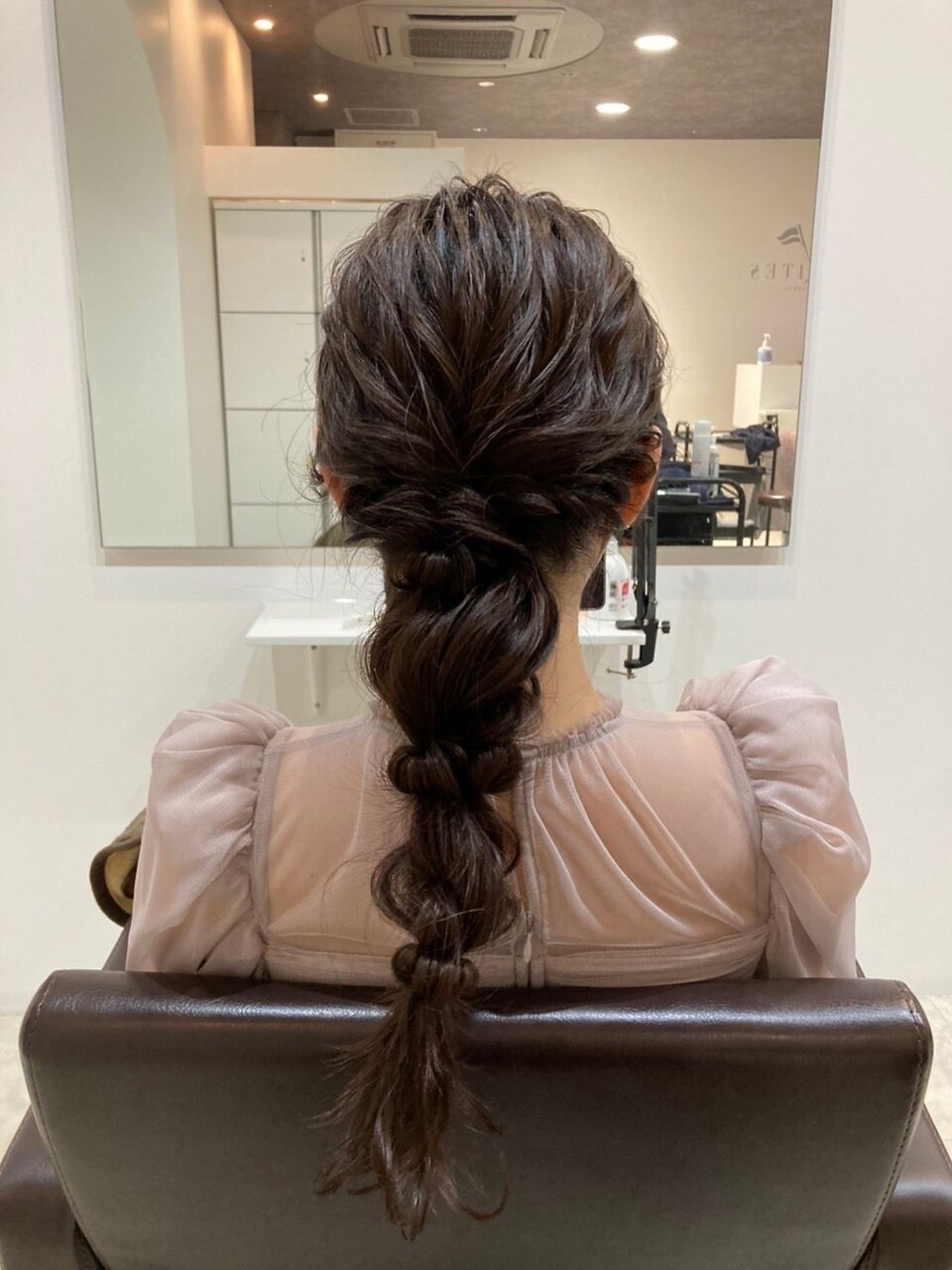 2025年-2026年冬】ヘアセット くるりんぱの髪型・ヘアアレンジ｜人気順