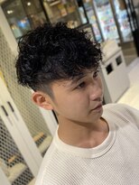 フランクスバーバーザスタンド(Frank’s barber the stand)&nbsp;スペインカールバーバースタイルE