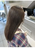 ナチュラルベージュ