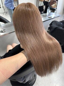 ベレーザシェルト(Beleza scelto) 10150秋色くすみベージュシャギーボブレイヤーオリーブベージュ