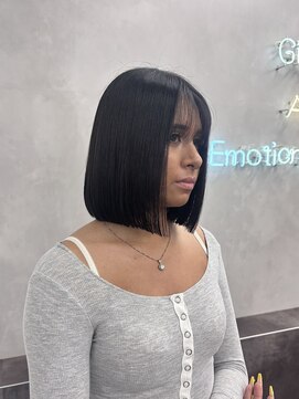 スノットバイガルテ(SNOT by GARTE) 切りっぱなしボブ