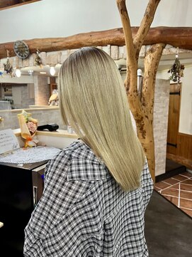 スロウ(slow) ブリーチ対応美髪矯正/酸性ストレート