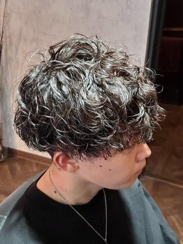 ヘアサロン ラコ(hair salon Raco)の写真/【愛宕橋駅すぐ】パーマの悩み、一人で抱えないで！ハイキャリアスタイリストが、あなたの希望を叶えます◎