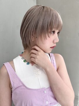 ギークス(GEEKS) 【GEEKS渋谷】秋カラー/初ブリーチ/ミルクティー/ショートウルフ