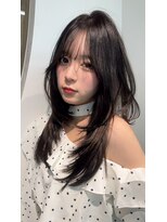 ロンドルピナス 小倉(Lond Lupinus) ミディアムレイヤーカット/似合わせカット/大人ガーリー/20代