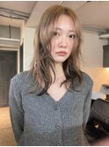 ロングレイヤー_ローライト_ミルクティーベージュ_デザイン