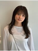 透明感オリーブベージュ