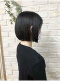 ぱつっとあごラインボブ