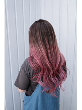 ヘアーメイク ダンス(hair make DANCE) プルエクステで馴染むエアータッチバレイヤージュロング ピンク