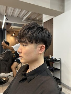 ロエメンズ(LOE men’s) リバースセンターパート/ニュアンスパーマ/ダウンバング
