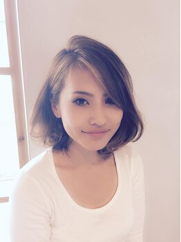 ヘアーメイク アールエム(hair make R M)の写真/上質を見極める大人女性のためのサロン。《hair make R・M》で素敵な大人女性にチェンジしませんか?