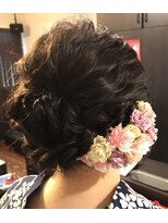 アール サロン ナゴヤ(Rr SALON NAGOYA) 波巻きウェーブのアレンジスタイル♪