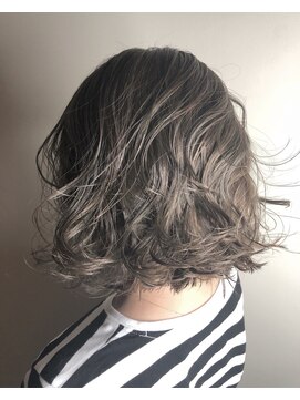 ルーチェ(luce) 大人可愛いグラデーションカラー！デザインカラー