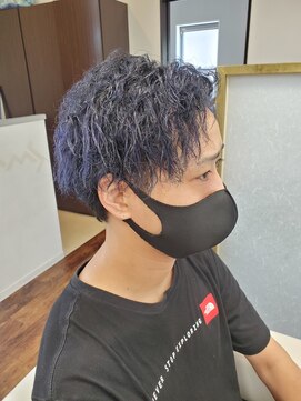 アムズヘアーファム 縦落ちスパイラル×ブルーブラック