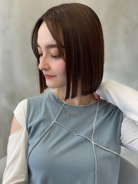 ロンドルーチェ 心斎橋(Lond luce) ダークアッシュ/ミディアムレイヤーカット［髪質改善/縮毛矯正］