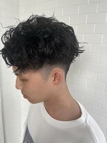 ヴィータアレグリア(Vita Alegria)&nbsp;メンズパーマ前髪かき上げツイストスパイラル〇刈り上げ♪