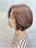 ショートボブ