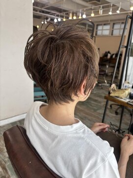 リノカヒリ(Lino kahili) mannish short