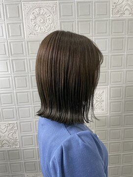 ヘンリエッタ 自由ヶ丘(Henrietta) カーキベージュロブ