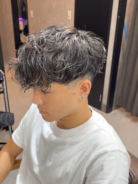 コローレ(Colore) メンズカット+スペインカール