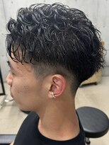 フイ 横浜センター北店(Hui)&nbsp;フェザーパーマ/グレーブルーカラー/刈り上げショートパンク