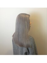 モア(more)&nbsp;グレージュ