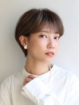 イエロー(YeLLOW)の写真/お客様の骨格や髪質似合わせカットで、サロン帰りのようなスタイルが持続♪学生さんもOK!