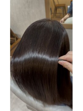 ヘアイズライフ ポコアポコ(hair is life poco a poco) 美髪矯正