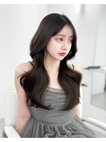 アマトウキョウスマートサロン(AMA TOKYO×Smart Salon)&nbsp;韓国ヘア　レイヤー　顔まわり