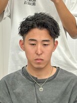ルースト 心斎橋店(ROOST) 刈り上げセンターパート/波巻きツイストスパイラル/大阪