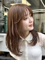 ナループロアポンテ(Nalu pu loa PONTE)&nbsp;ミディアムレイヤーロングレイヤーハッシュレイヤーベージュ