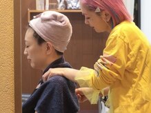 ヘッドスパ&リラクゼーション専門店 tete de bebe テテドべべの雰囲気（アフターマッサージ★首・肩のマッサージも行います♪ヘッドスパ）