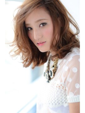 トリコ心斎橋(trico) 大人かわいい甘辛ウェービーグラマラスなロングウルフ