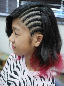 リブール(Libur) 毛先カラー＆コーンロウ