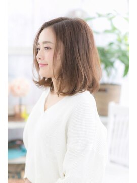 ミック ヘアアンドビューティー 大山店(miq  Hair&Beauty) こなれ女子のための、ニュアンス感ミディa