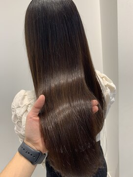 イワイナゴヤ(i i -IWAI NAGOYA-) 至高の艶髪