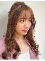 エテバイリリア(ete by LILIA.)&nbsp;ハーフアップアレンジ