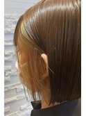 ボブ×インナーカラー