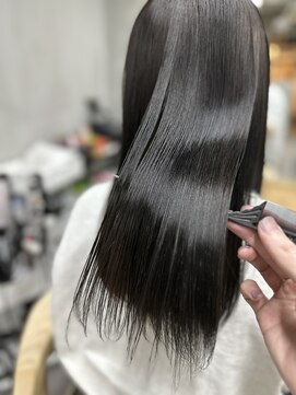 ヴィア(via) 就活にも◎暗すぎない地毛風カラー×髪質改善カラー