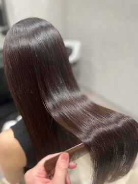 ミントリーフ(Mint leaf) 髪質改善トリートメント【カラーエステ】ヘッドスパ付