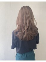 アオアクア バイ グルグル 小岩店(ao akua by GULGUL)&nbsp;セミディ カール ダブルカラー×シルバーミルクティー　小岩