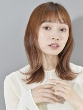 バイオレット 表参道店(Violet) 外ハネミディアム ぱっつん前髪 前髪短め 大人ガーリー