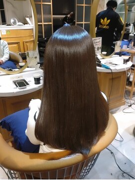 ロンド シャルム 吉祥寺(Lond charme) オリーブブラウン/顔周りレイヤー/髪質改善縮毛矯正