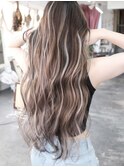 ハイライトショートヘアレイヤーカットダブルカラー