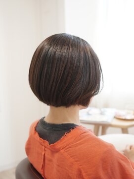 キキコウベ(kiki-kobe) 【４０代】イノアオイルカラー＋水素トリートメント