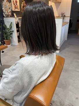 ルフテ(LOFTE) ピンクインナー×外ハネミディ☆