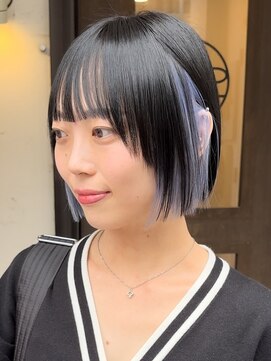 ミーム 原宿 表参道(meme) ”インナーカラー×ぱつっとボブ