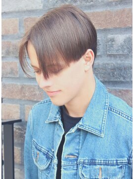 ジジバイワースホワイル(jiji by WORTH WHILE) フェザーショートサーフカールフェザーパーマシャドウパーマ